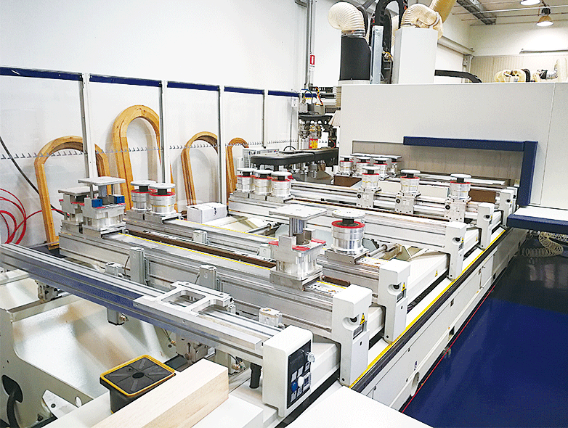 鋁包木門窗木料生產(chǎn)車間