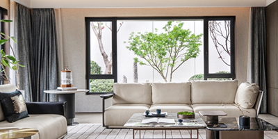 還在門窗內(nèi)卷嘛？選擇金堂木門窗，致力于打造中國木鋁復(fù)合第一門窗品牌