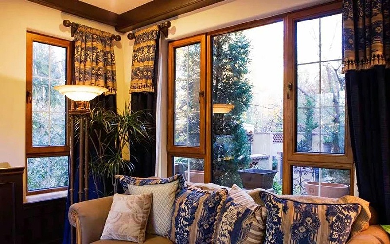 長沙鋁包木門窗展示