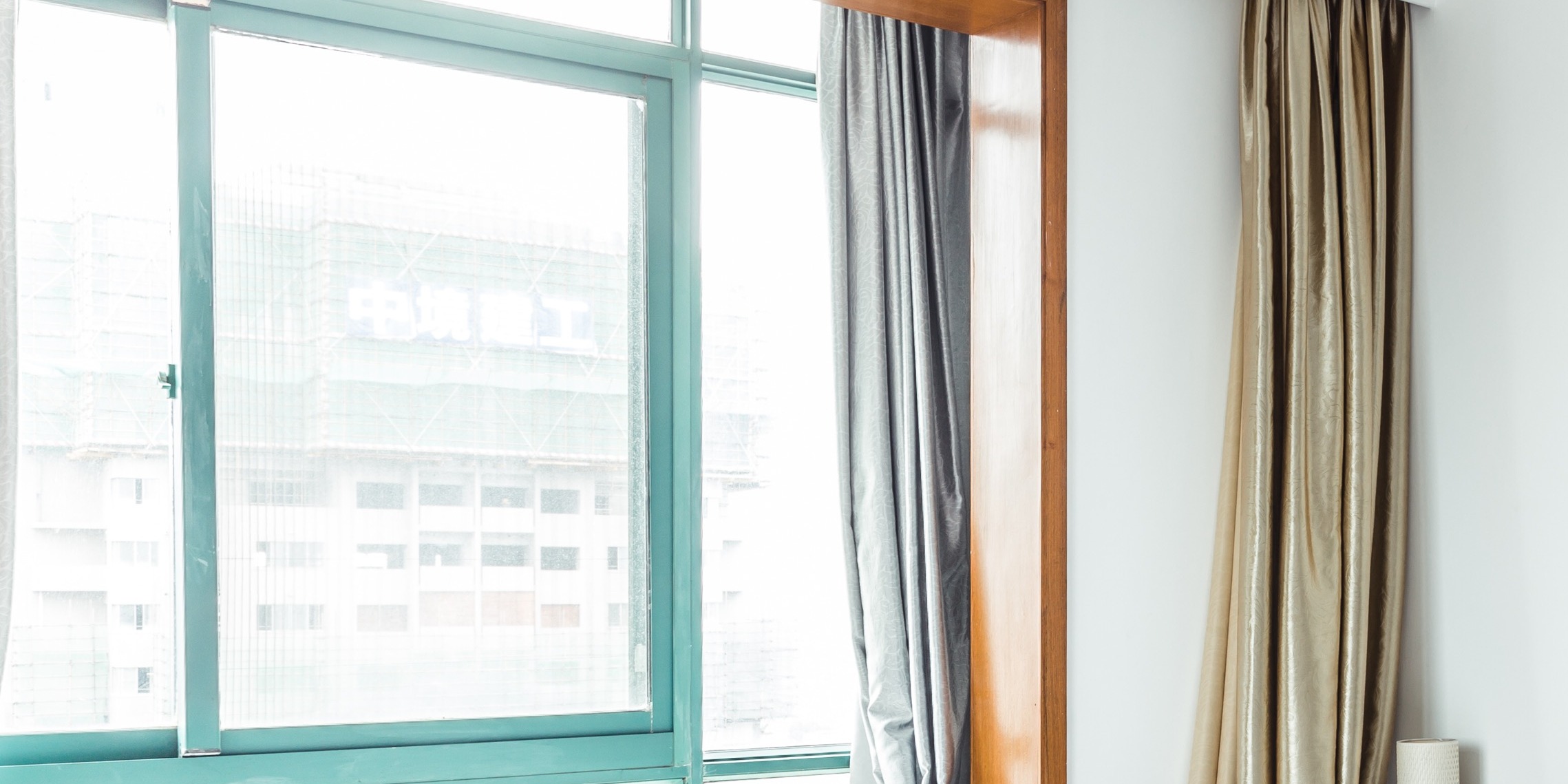 什么因素影響鋁木門窗價格？